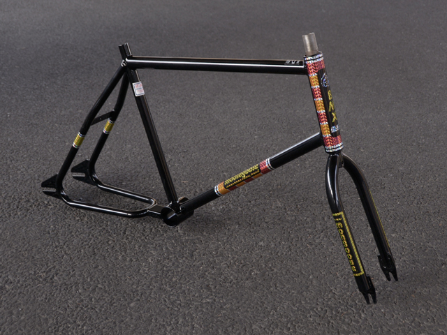 mongoose bmx, moose goose mongoose, bmx frame, mongoose motomag. 